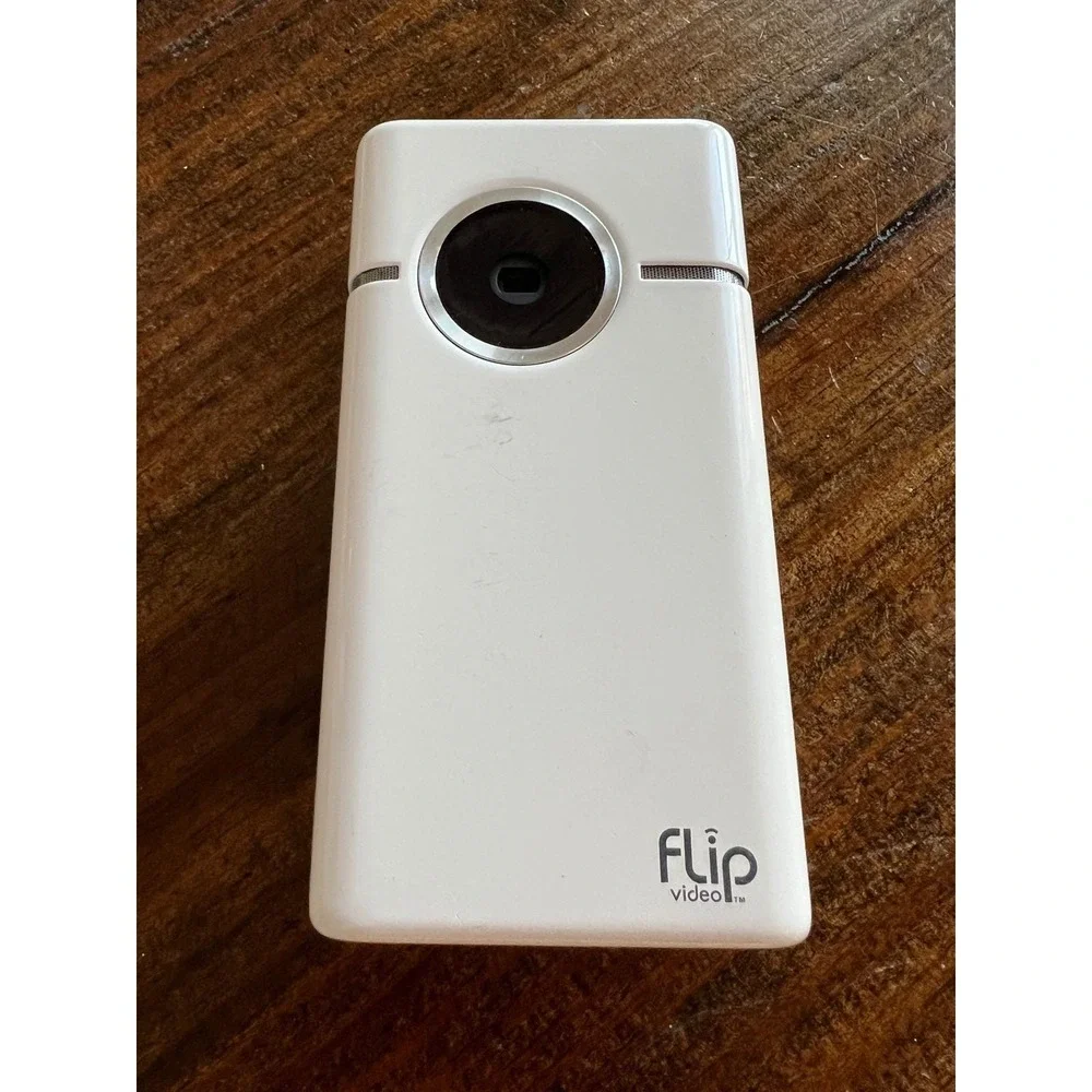 Flip Video SlideHD S1240 White Pocket Camcorder – For Parts/Not‎ Working